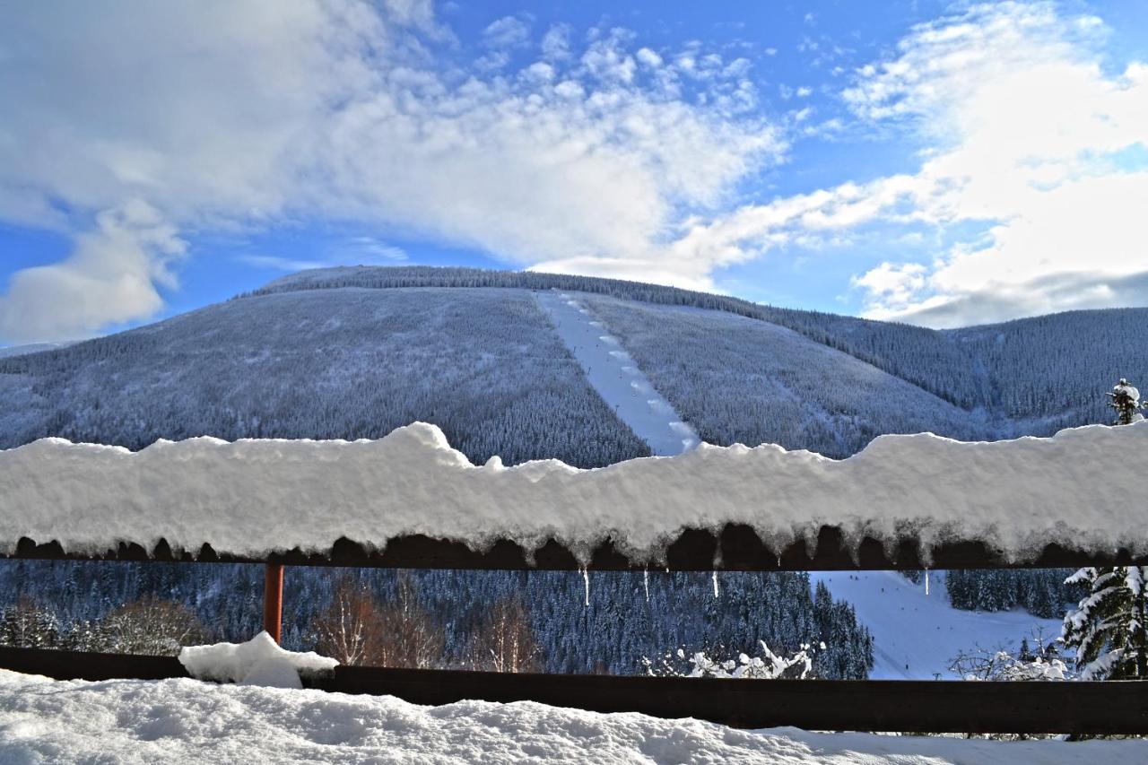 Hotel Panorama Špindlerŭv Mlýn Exterior foto
